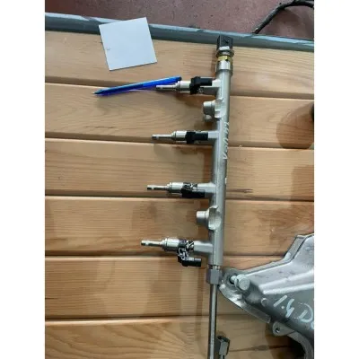 Golf 1.4 Tsi Dgx Enjektör Sıfır Orjinal 04E133320AM