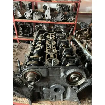Audi A4 1.8 T Apu Motor Çıkma Silindir Kapağı