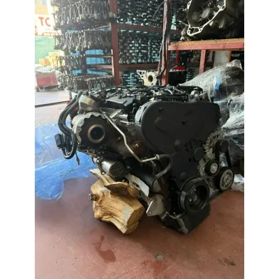 Audi Q5 2.0 Tdi Cnh Kodlu Komple Dolu 190 lık Sıfır Orjinal Motor