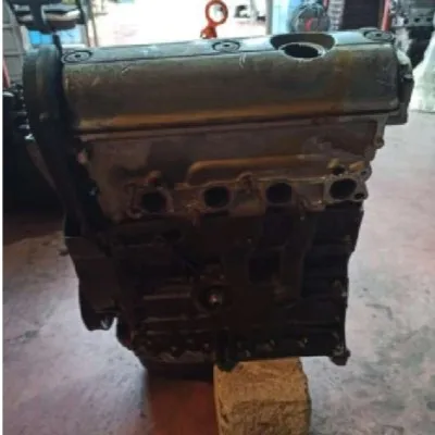 Volkswagen Polo 1.6 Benzinli Çıkma AEE Motor