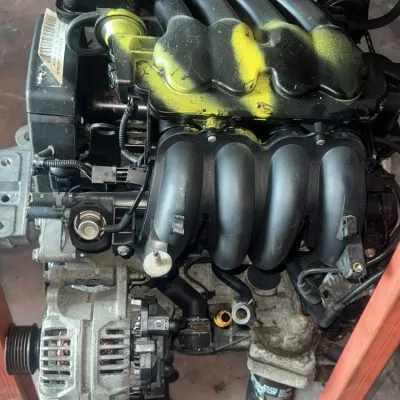 Volkswagen Bora 1.6 Benzinli Çıkma Dolu AKL Motor