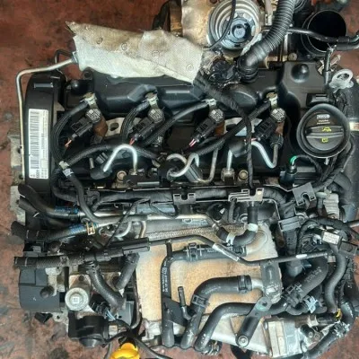 Volkswagen Golf 1.6 TSI Çıkma Dolu CLH Motor