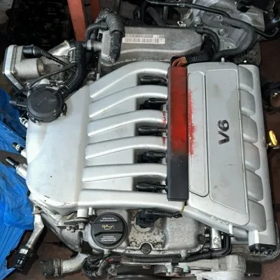 Volkswagen Touareg 3.2 Benzinli Çıkma Dolu Motor AZZ