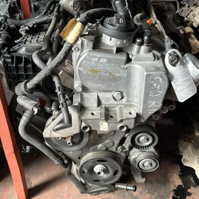 Skoda Fabia 1.4 TSI CAX Kodlu Çıkma Dolu Motor