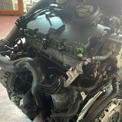 Audi A4 1.9 TDI AVF Kodlu Çıkma Dolu Motor