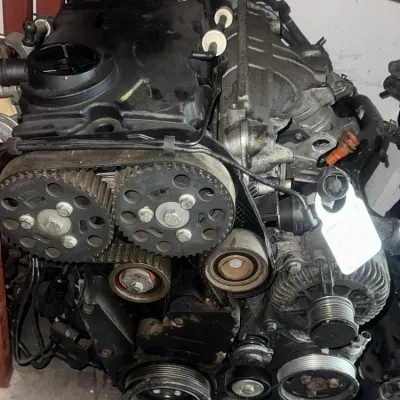 Audi A4 2.0 TDI BRE BLB Çıkma Dolu Motor
