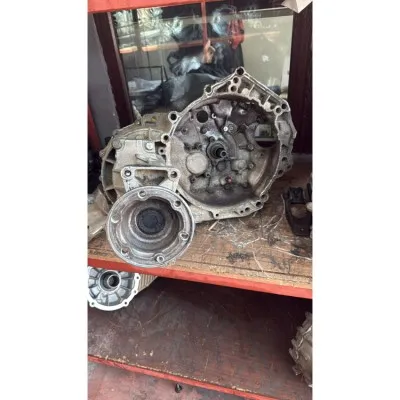 Transporter T4 1.9 Çıkma 5 İleri Manuel Şanzıman